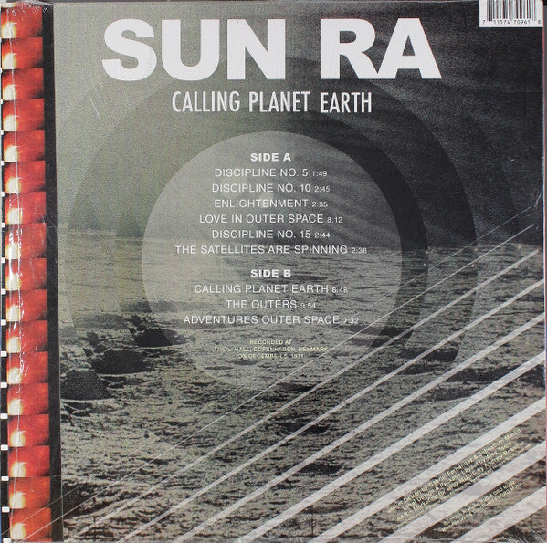 Sun Ra : Calling Planet Earth (LP, Album, RE)